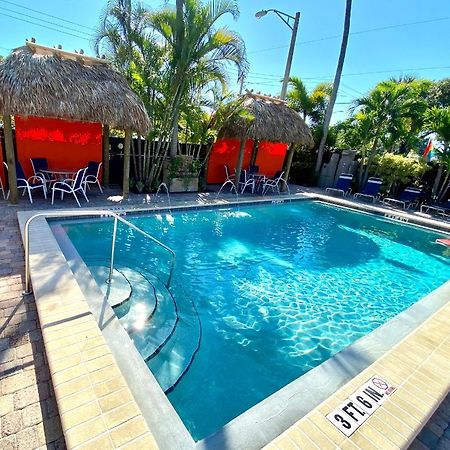 The Cabanas Guesthouse & Spa - Gay Resort Catering To Gay Men オークランド・パーク エクステリア 写真
