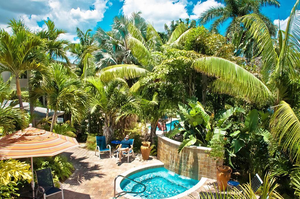 The Cabanas Guesthouse & Spa - Gay Resort Catering To Gay Men オークランド・パーク エクステリア 写真