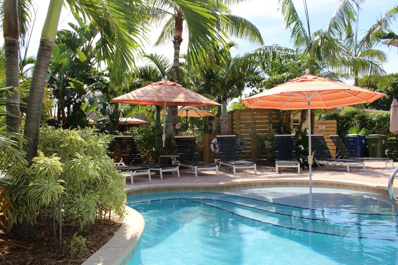 The Cabanas Guesthouse & Spa - Gay Resort Catering To Gay Men オークランド・パーク エクステリア 写真